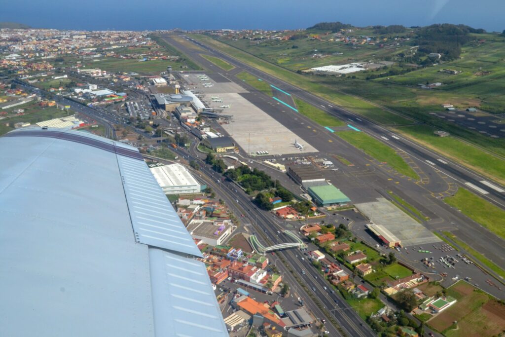 Aéroport TFN